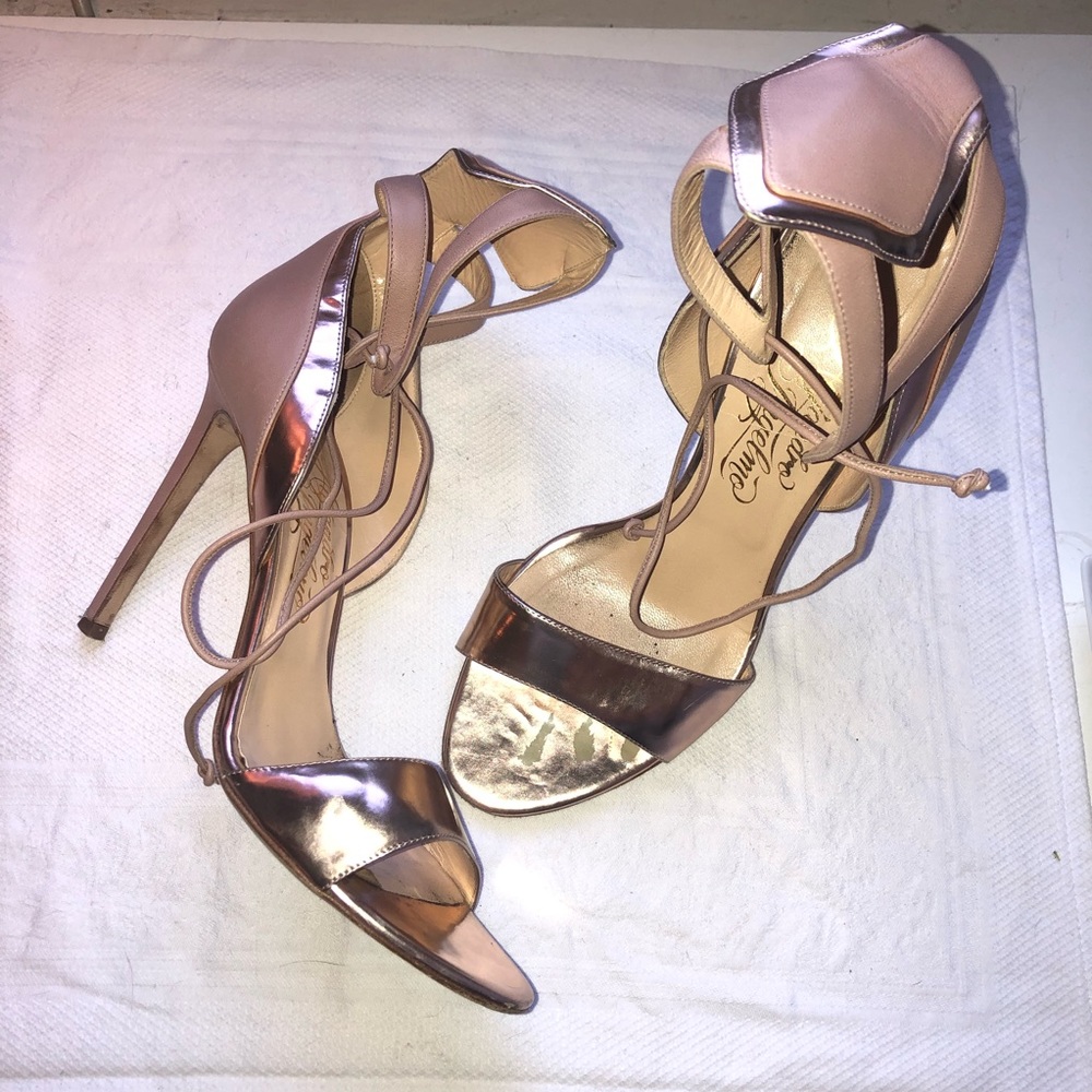 Alejandro Ingelmo nude pink and rose gold heels.